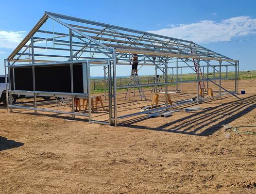 80.000kg Πακέτο Ακαθάριστο βάρος Γυάλινο θερμοκήπιο με υδροπονική και κόστος αποστολής